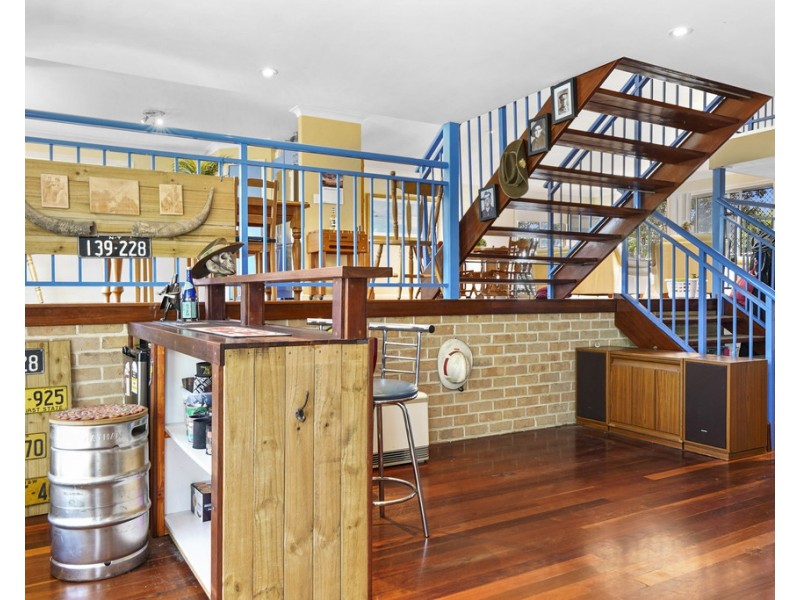 10 Bonnie Troon Close, Dolphin Point NSW 2539