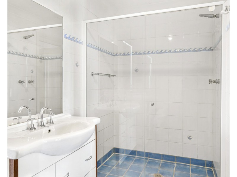 10 Bonnie Troon Close, Dolphin Point NSW 2539