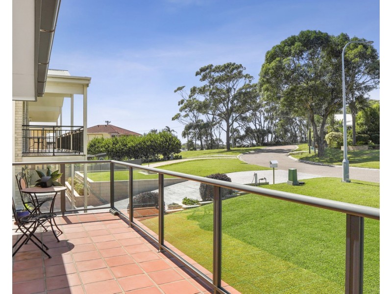 10 Bonnie Troon Close, Dolphin Point NSW 2539
