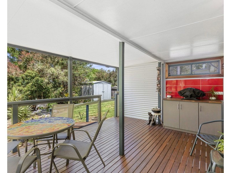 45 Edward Ave, Kings Point NSW 2539