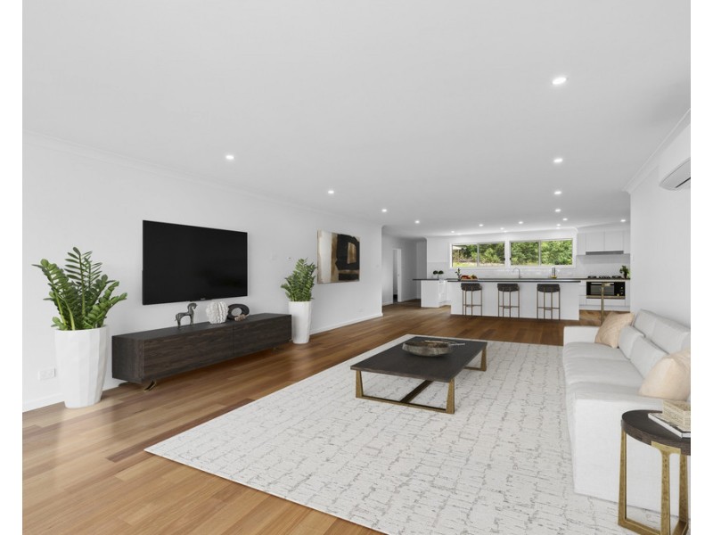 8 Windemere Drive, Conjola Park NSW 2539