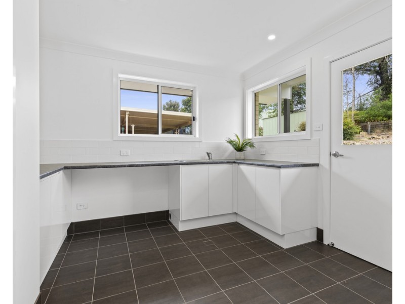 8 Windemere Drive, Conjola Park NSW 2539