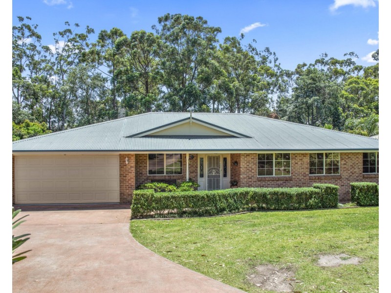 35 Golden Wattle Drive, Ulladulla NSW 2539
