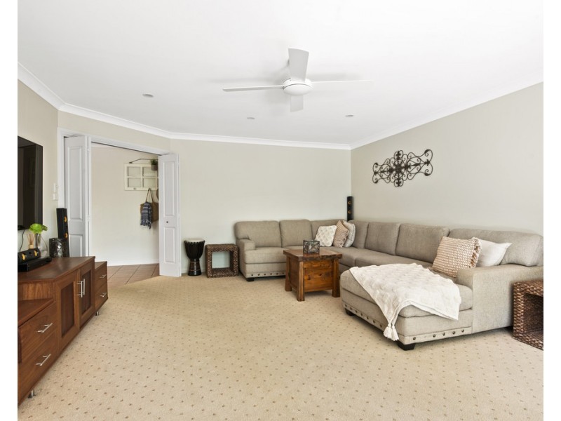 35 Golden Wattle Drive, Ulladulla NSW 2539