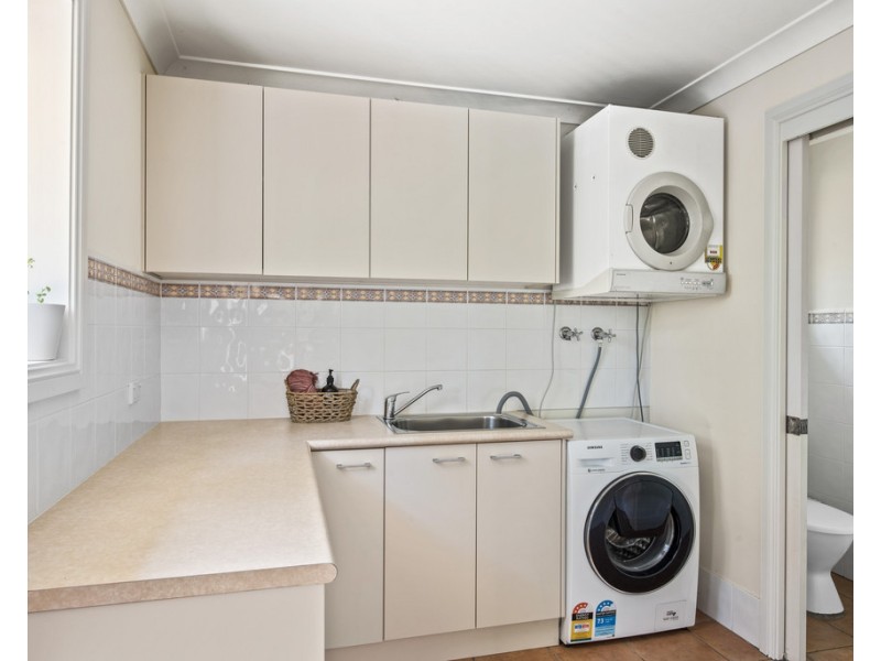 35 Golden Wattle Drive, Ulladulla NSW 2539