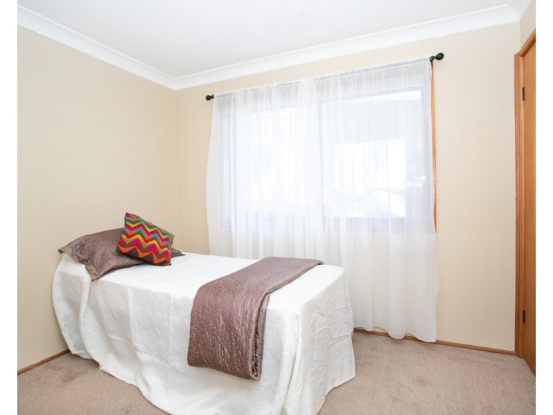 64 Ross Avenue, Narrawallee NSW 2539