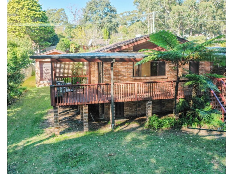 64 Ross Avenue, Narrawallee NSW 2539