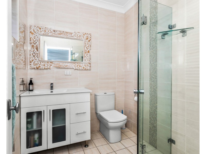 9 Buchan Street, Mollymook NSW 2539