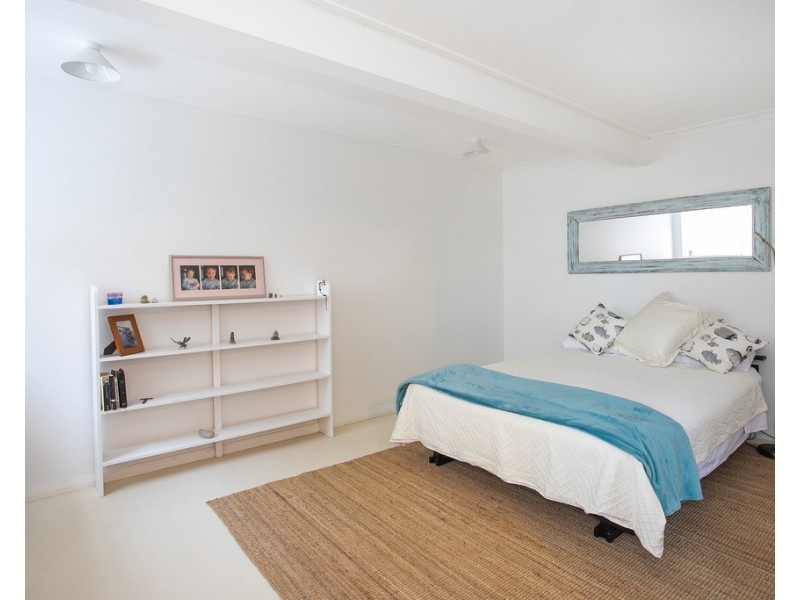 9 Buchan Street, Mollymook NSW 2539