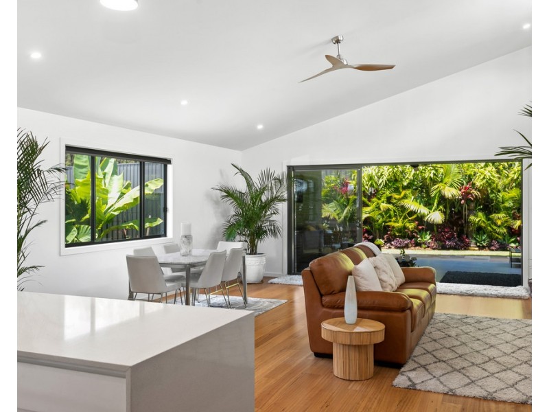 28 Como Avenue, Burrill Lake NSW 2539