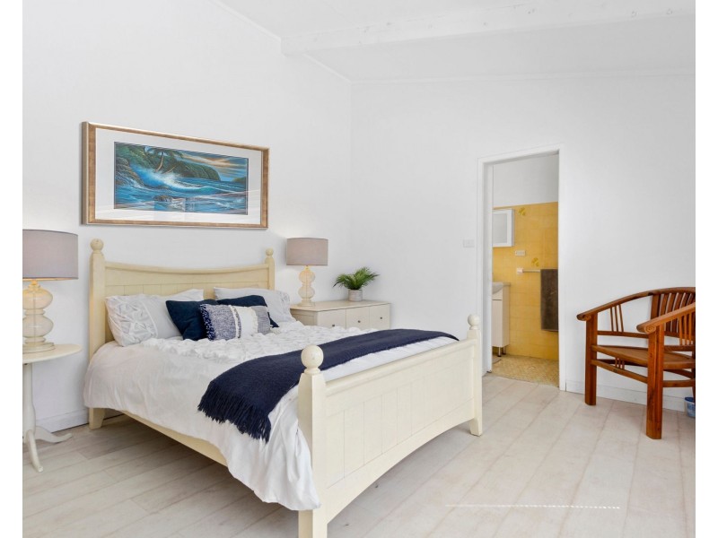 21 Turner Street, Mollymook NSW 2539
