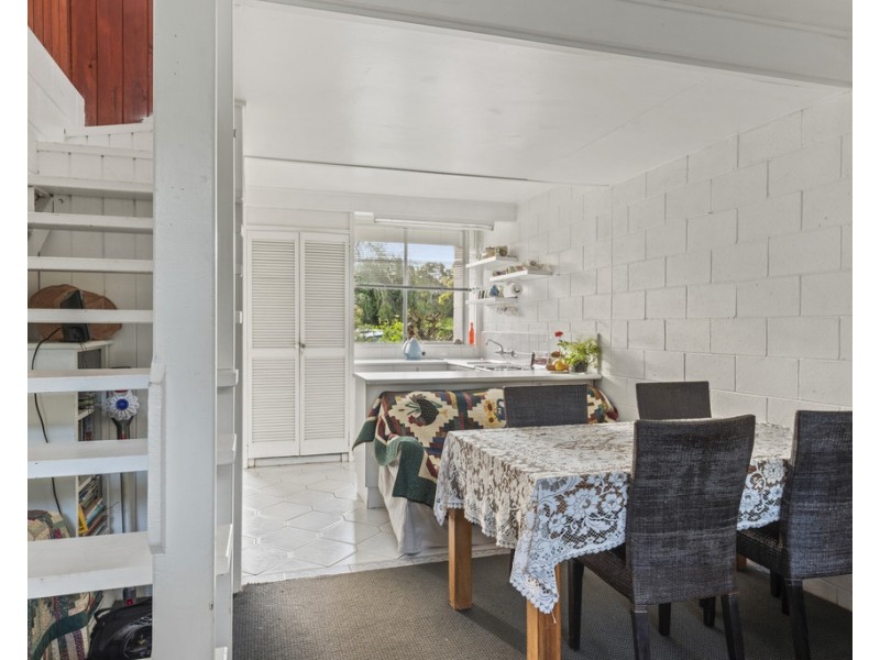 2/11-13 Mitchell Parade, Mollymook NSW 2539