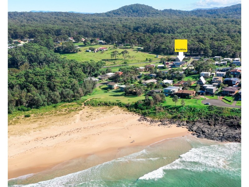 3 Merry Street, Kioloa NSW 2539