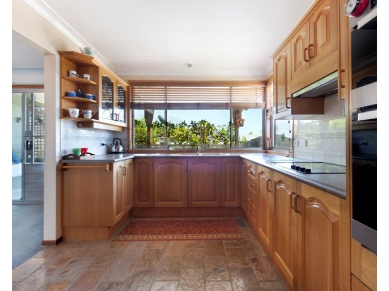 49 Lurnea Avenue, Bawley Point NSW 2539