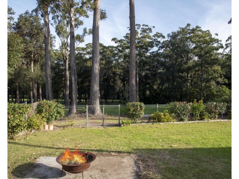 39 Clyde Street, Mollymook NSW 2539