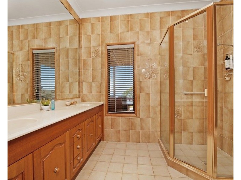 65 Nurrawallee Street, Ulladulla NSW 2539