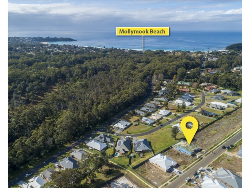 1and2/ 28 Bendoura Street, Mollymook NSW 2539