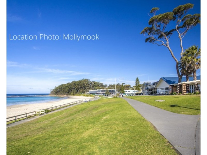 1and2/ 28 Bendoura Street, Mollymook NSW 2539