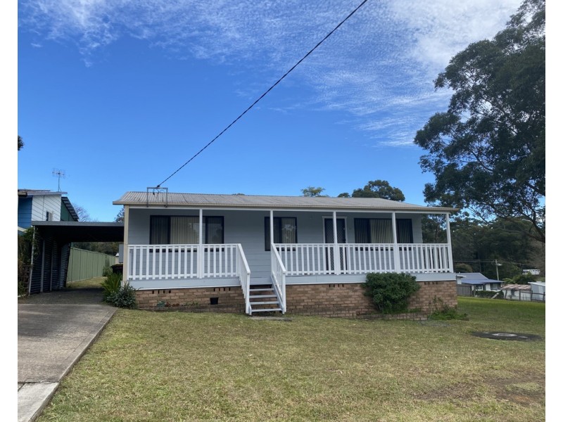 11 Acacia Street, Fishermans Paradise NSW 2539