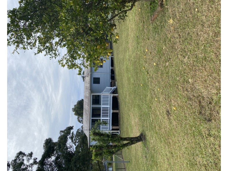 11 Acacia Street, Fishermans Paradise NSW 2539