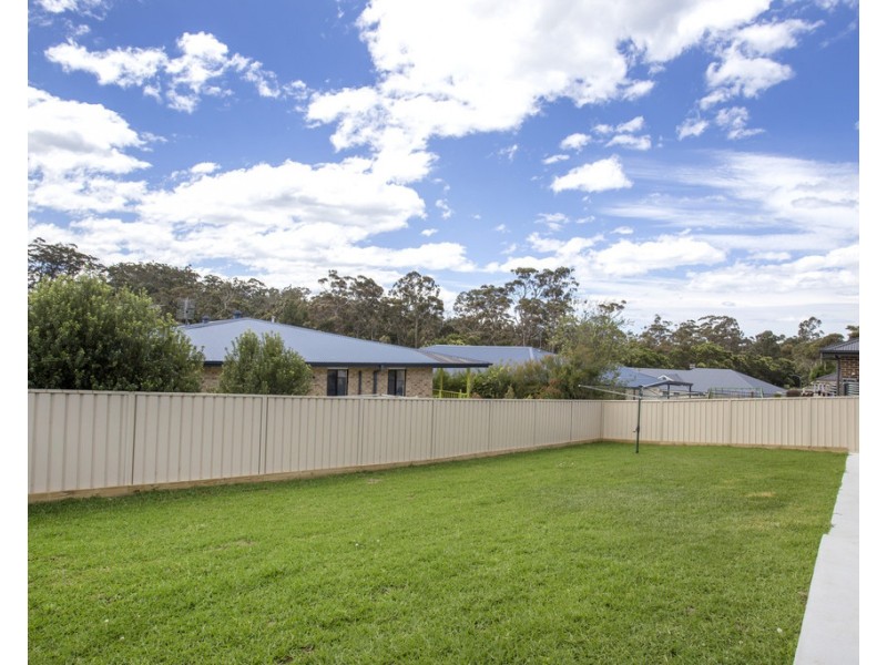 37 Springfield Drive, Mollymook NSW 2539