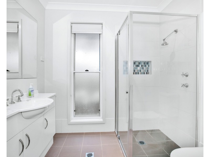 11 Laurel Avenue, Ulladulla NSW 2539