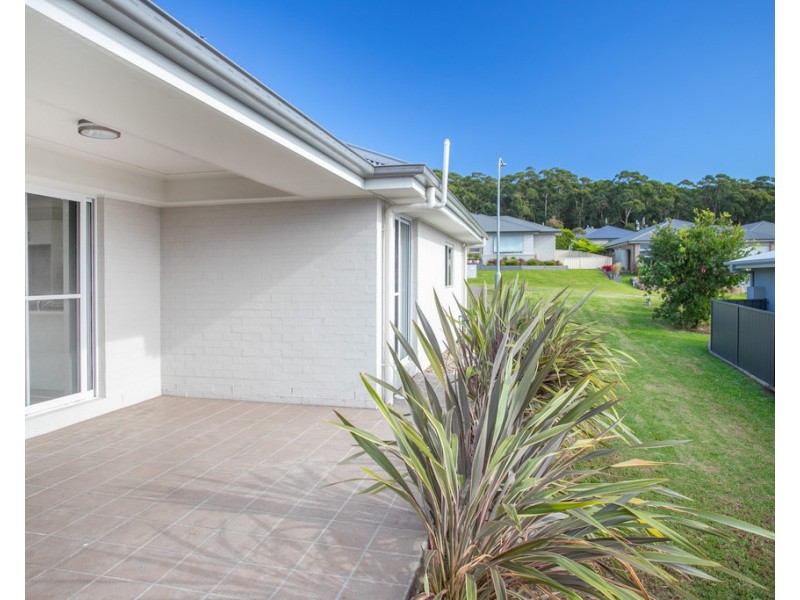 11 Laurel Avenue, Ulladulla NSW 2539