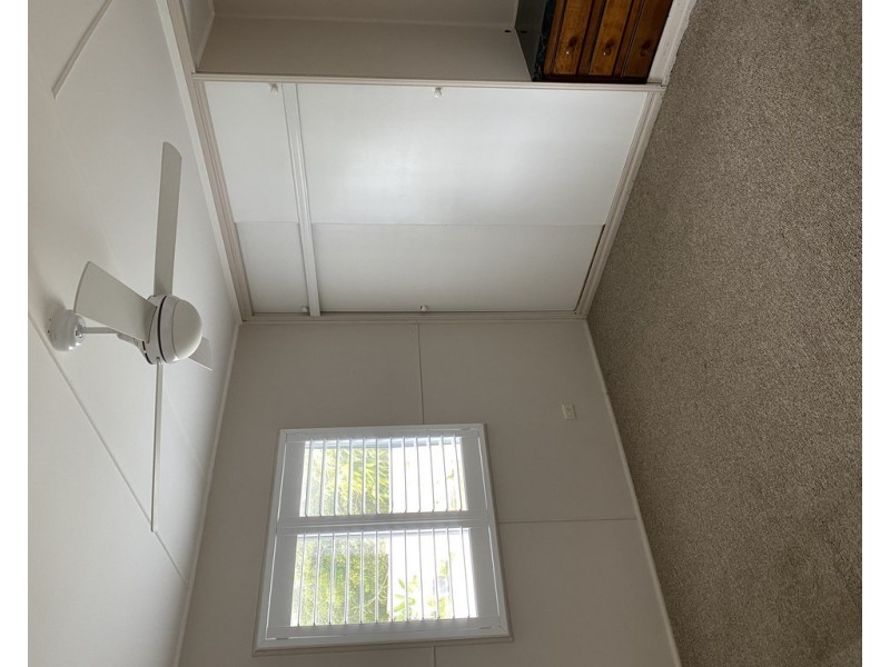 10 Rackham Cres, Burrill Lake NSW 2539