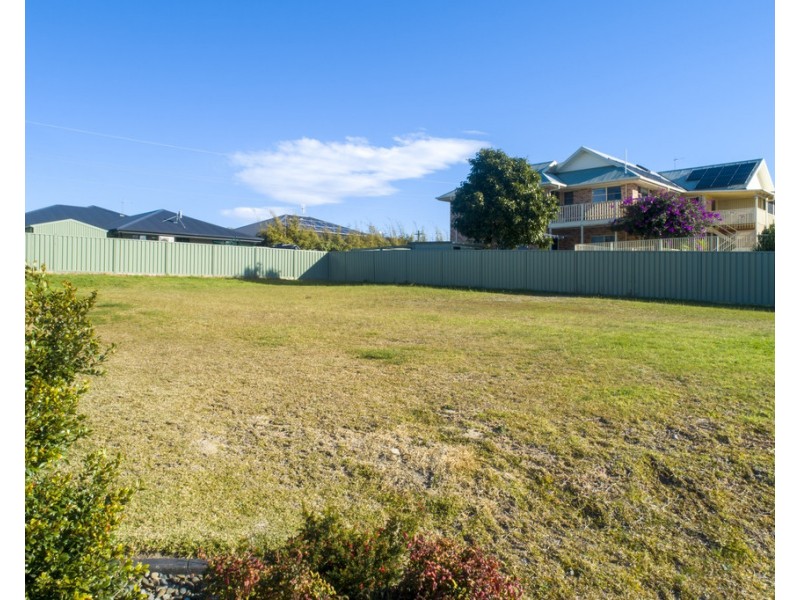 19 Rose Gum Avenue, Ulladulla NSW 2539