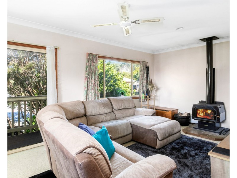 20 Seaspray Street, Narrawallee NSW 2539