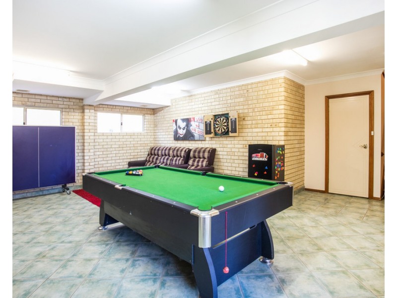 20 Seaspray Street, Narrawallee NSW 2539