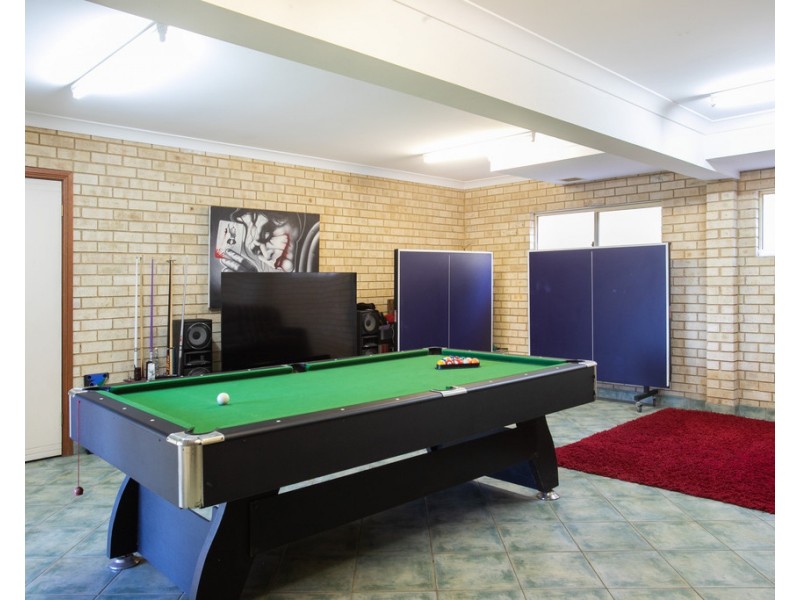 20 Seaspray Street, Narrawallee NSW 2539