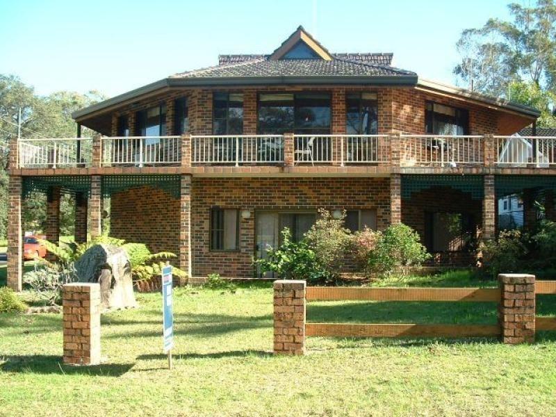 43 Golf Avenue, Mollymook NSW 2539