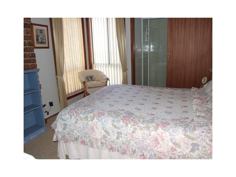 88 Canberra Crescent, Burrill Lake NSW 2539