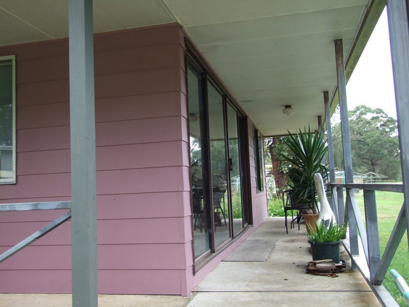 10 Princes Highway, Lake Tabourie NSW 2539