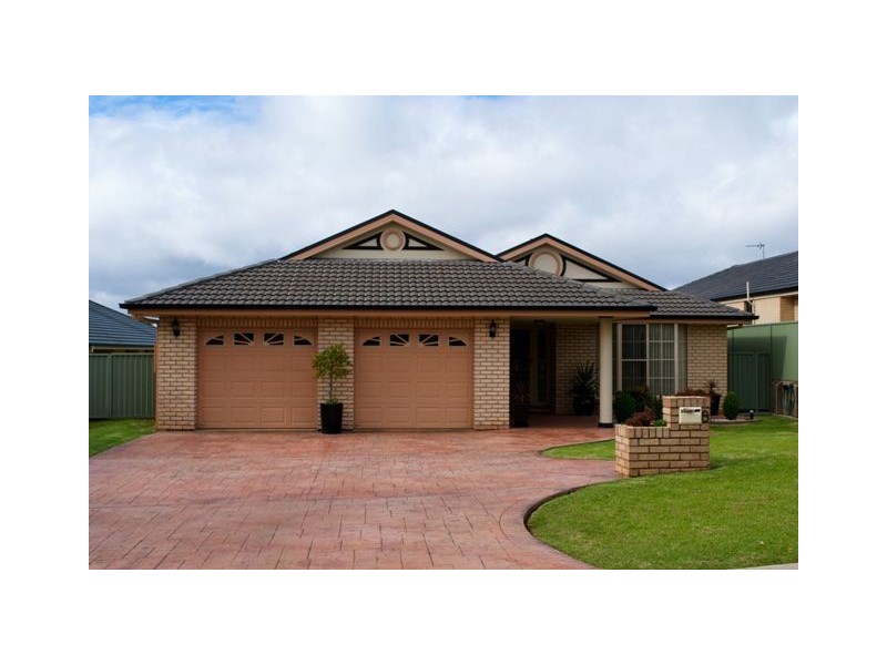 8 Tulip Oak Drive, Ulladulla NSW 2539