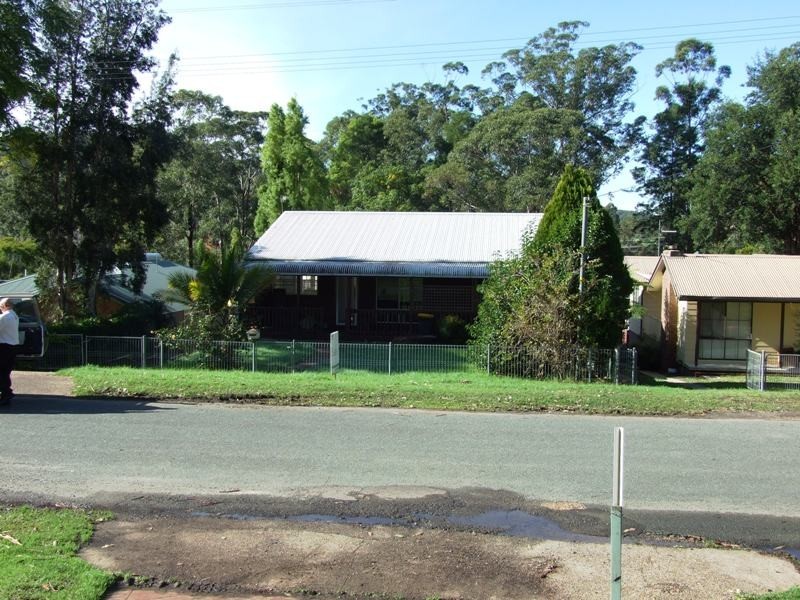 20 Cornfield Parade, Fishermans Paradise NSW 2539