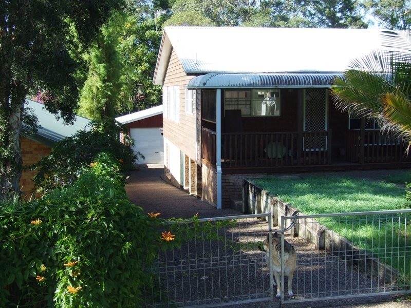 20 Cornfield Parade, Fishermans Paradise NSW 2539