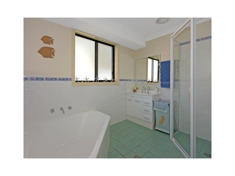 47 Golden Wattle Drive, Ulladulla NSW 2539