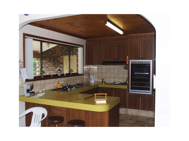 13 Bond Place, Mollymook NSW 2539