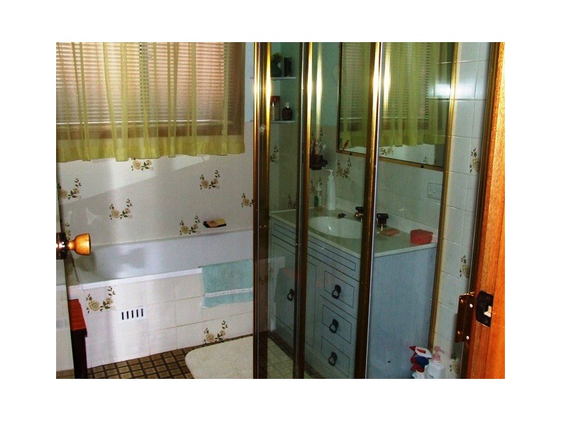 13 Bond Place, Mollymook NSW 2539