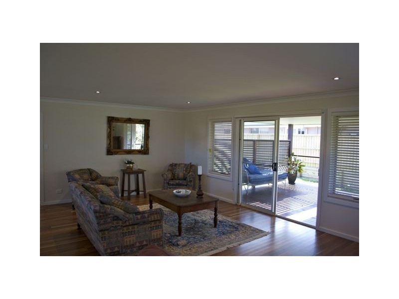 13 Wuru Drive, Dolphin Point NSW 2539