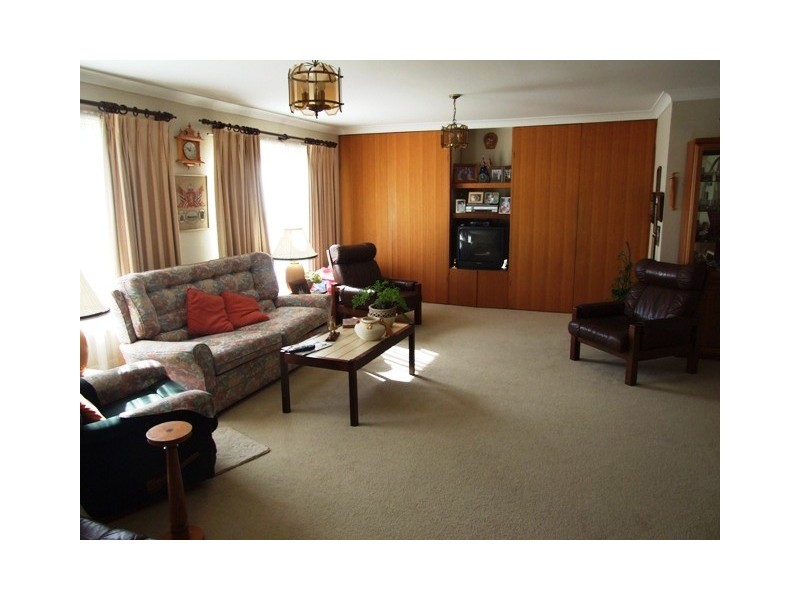 13 Balmoral Road, Burrill Lake NSW 2539