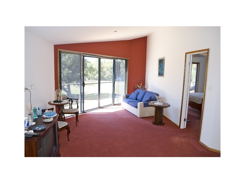 246 River Road, Sussex Inlet NSW 2540