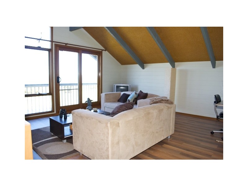 17 Silversands Drive, Berrara NSW 2540