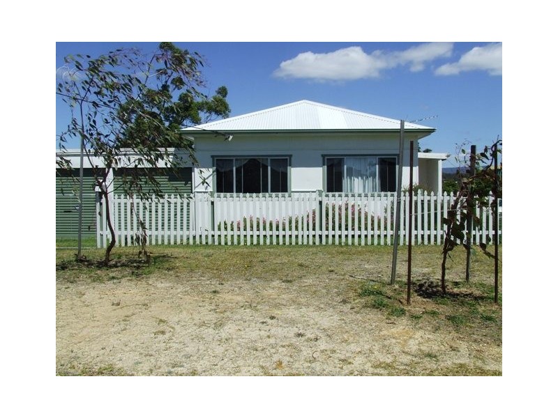 11 Camden Street, Ulladulla NSW 2539