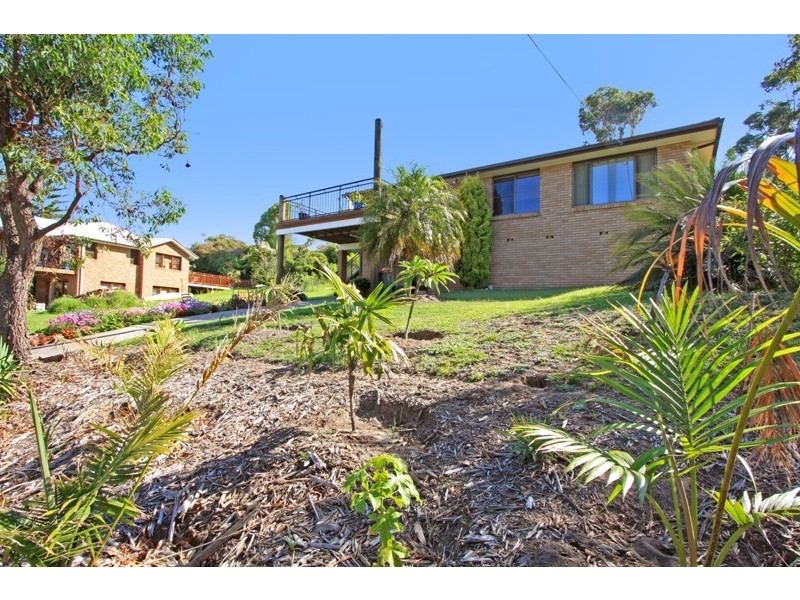 35 Tallwood Avenue, Mollymook NSW 2539