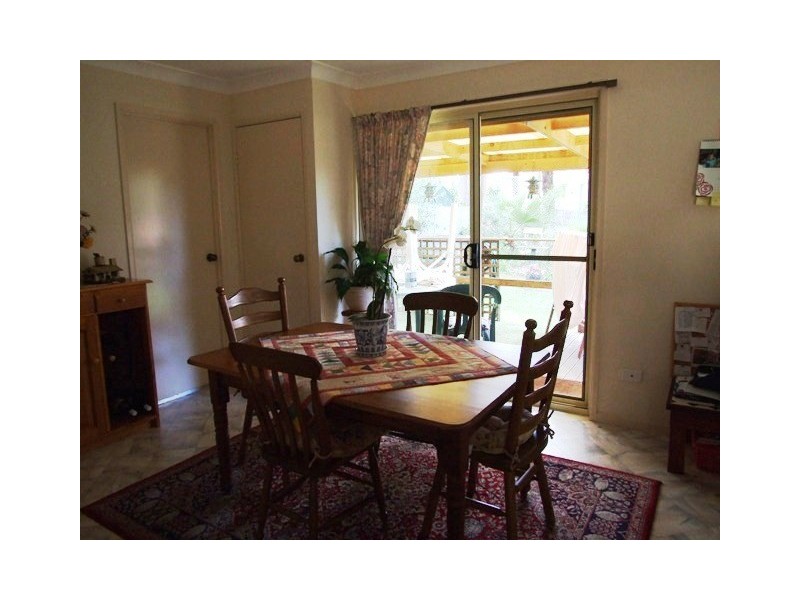 62 Suncrest Ave, Sussex Inlet NSW 2540