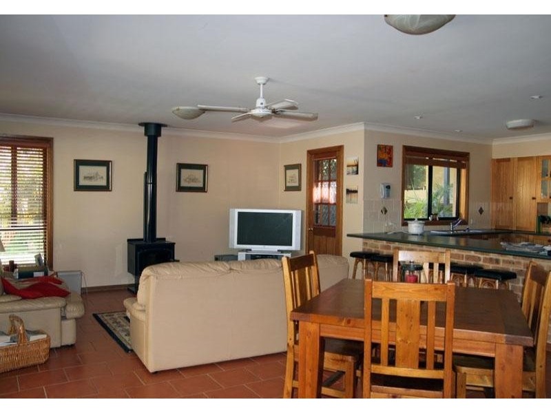 204 Matron Porter Drive, Mollymook NSW 2539