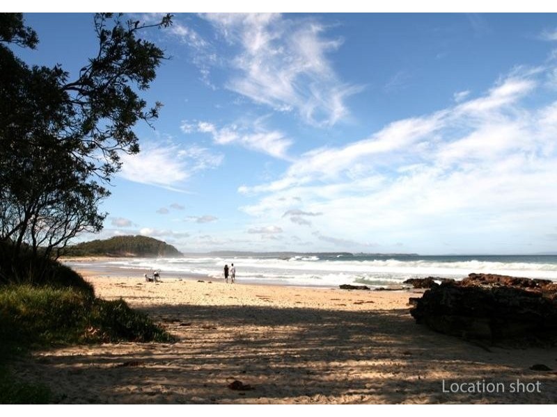 204 Matron Porter Drive, Mollymook NSW 2539